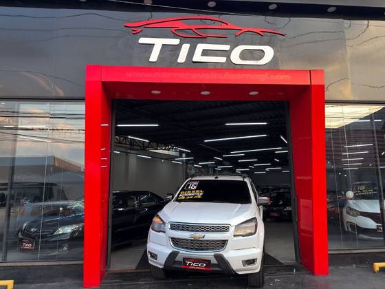 CHEVROLET S10 2.8 HIGH COUNTRY 4X4 CD 16V TURBO DIESEL 4P AUTOMÁTICO CHEVROLET S10 2.8 HIGH COUNTRY 4X4 CD 16V TURBO DIESEL 4P AUTOMÁTICO